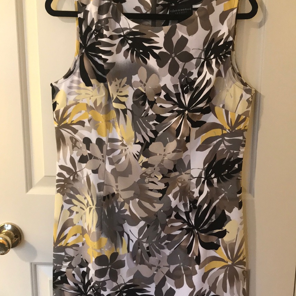 Women’s sleeveless shift dress 14